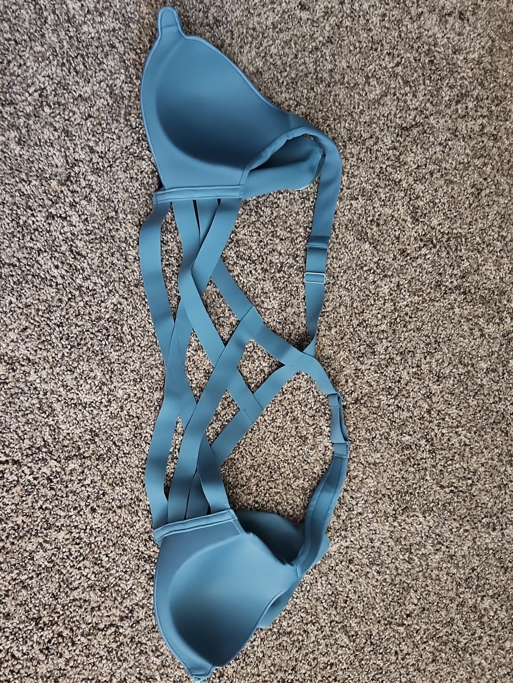 NWOT VS On Point Strappy Back Sport Bra - Picture 7 of 8